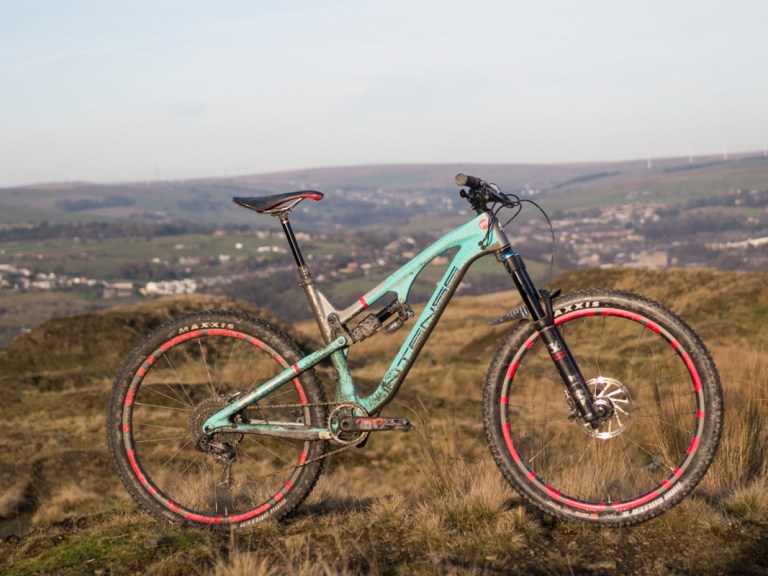 Review: Intense Recluse Elite