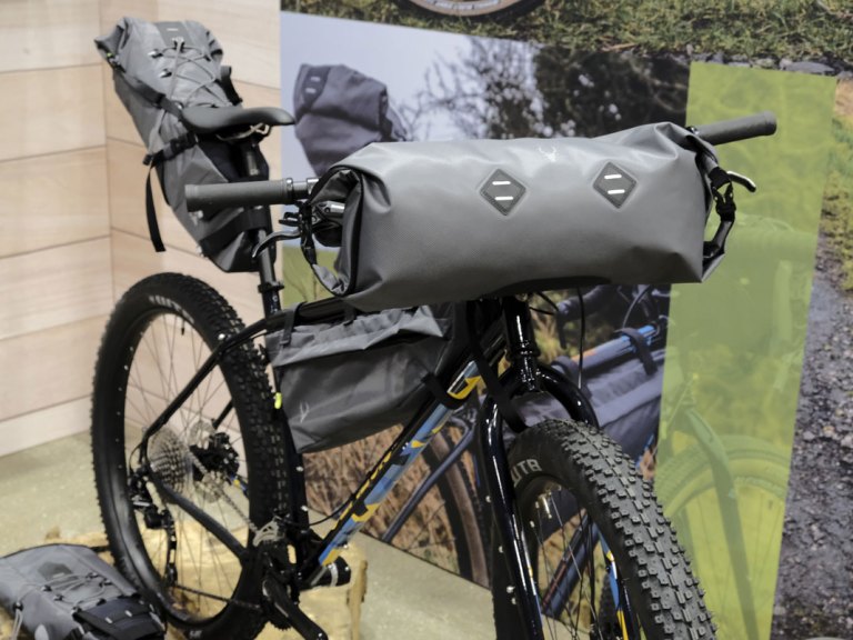 iceBike* 2017: Madison Bike Luggage