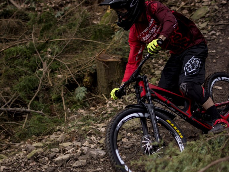 Saddleback Launches Intense UK Race Team