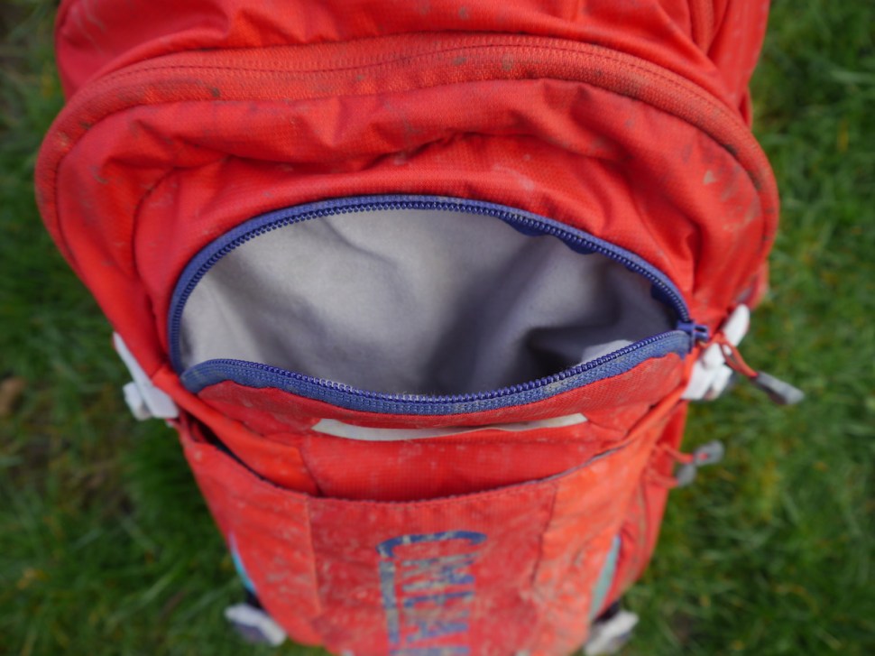 camelbak hawg hydration backpack