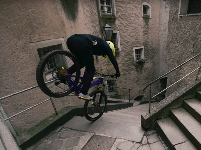 Video: Urban Freeride Lives