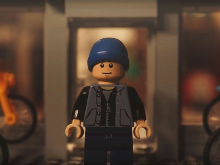 Video: The LEGO Bike Shop