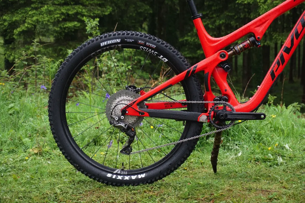 First Look Pivot Mach 5.5 Carbon Singletrack World Magazine