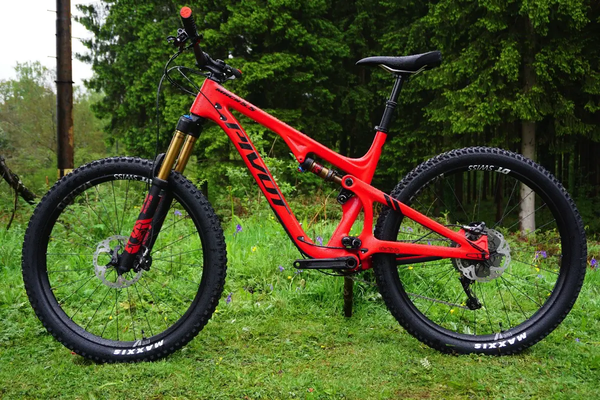 First Look Pivot Mach 5.5 Carbon Singletrack World Magazine