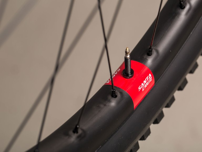 Santa Cruz Launches ‘Reserve’ Wheel Range