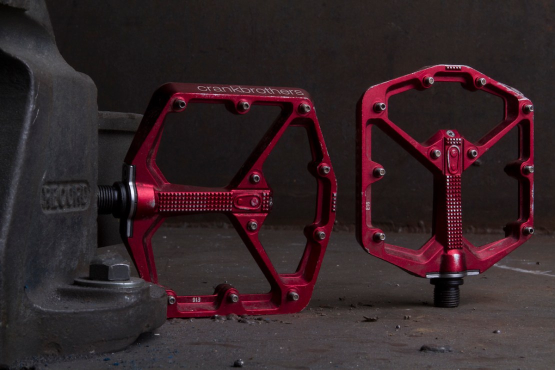 Review: Crank Brothers Stamp Flat Pedals