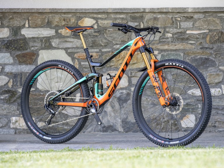 The 2018 Scott Genius: Two Wheelsizes In One