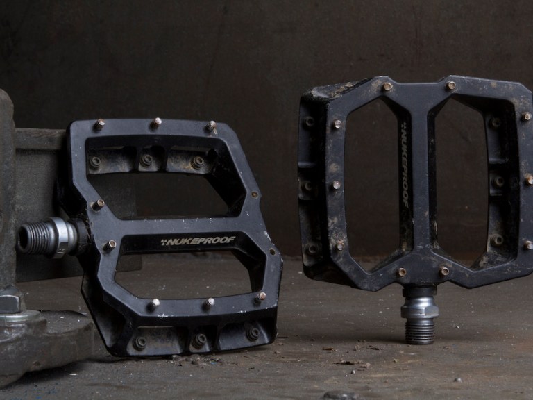 Review: Nukeproof Horizon Pro Flat Pedals