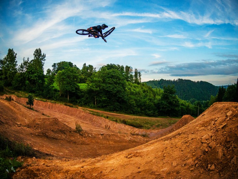 Video: Loosefest Day One, Plus Track Walk