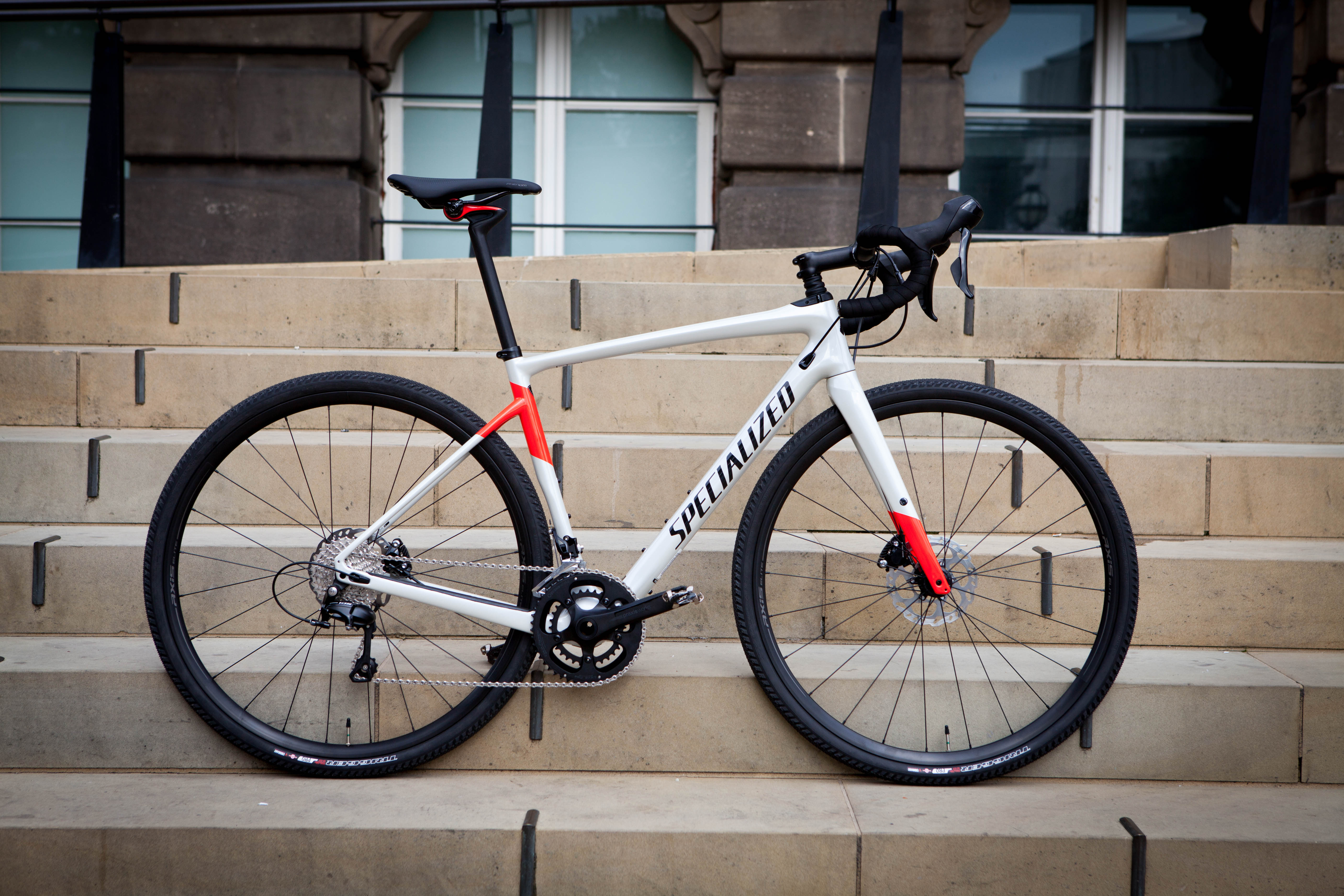 First Look: Specialized Diverge Comp 2018