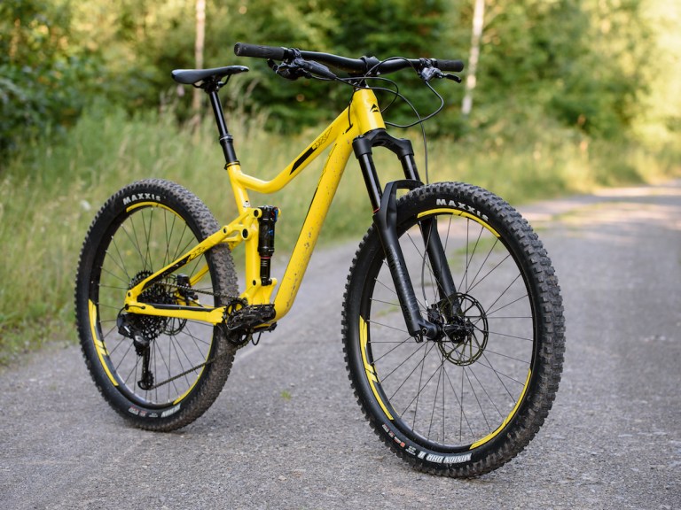 First Ride Review: 2018 Merida One-Forty 800