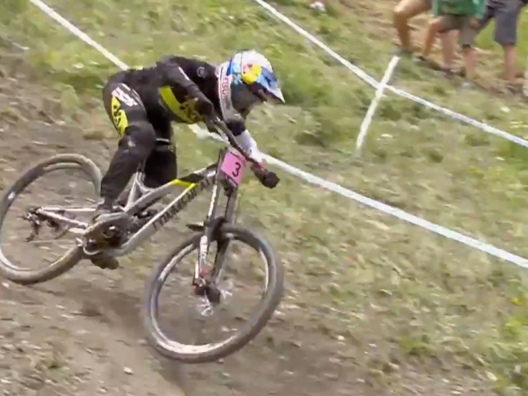 Video: Vallnord World Cup Downhill Winners