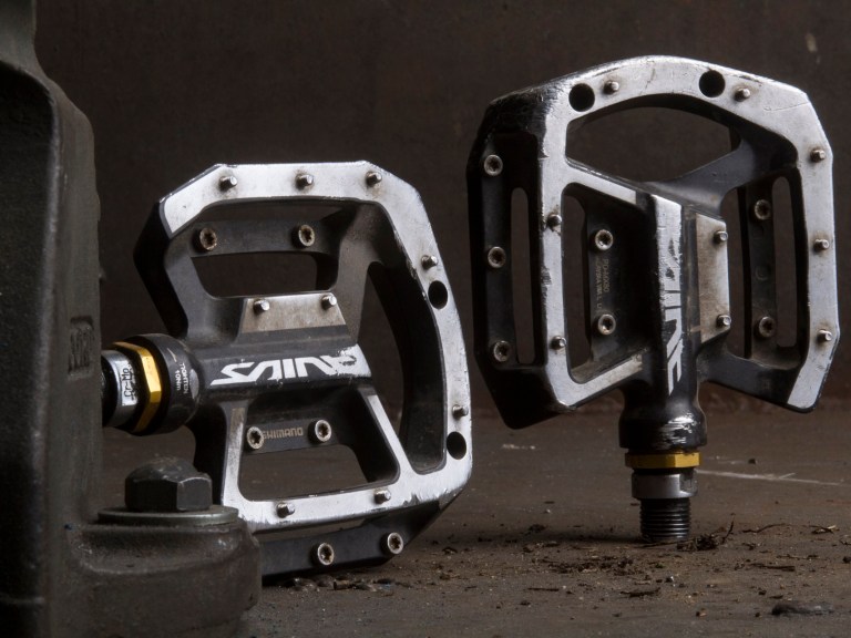 Review: Shimano Saint PD-MX80 Flat Pedals