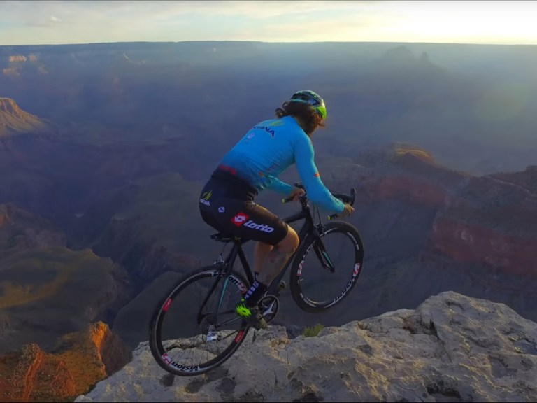 Video: Vittorio Brumotti Riding Trials Above The Grand Canyon