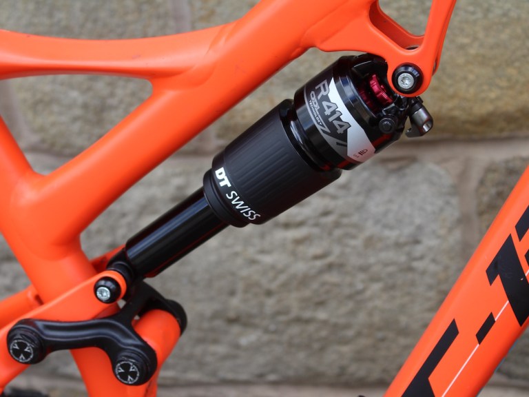 First Look: DT Swiss R 414 Rear Shock
