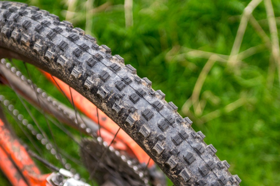 kenda tyres nevegal pro