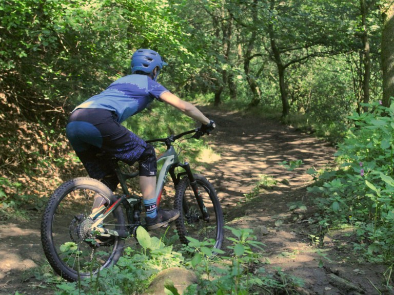 Review: Flare Clothing Solar T-Shirt And Stage Shorts