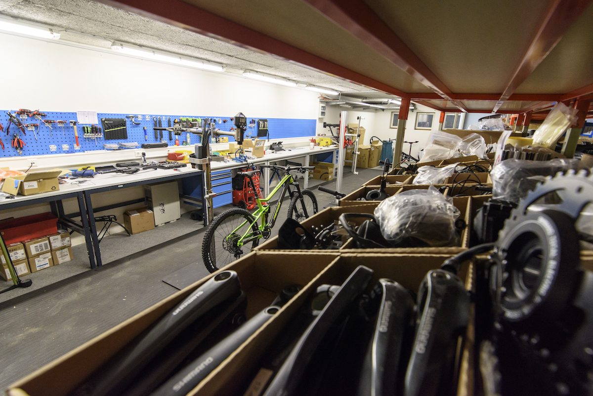 merida bikes factory tour 3d print prototype design drawing testing lab