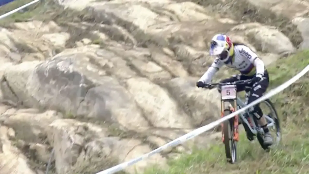 Rachel Atherton - near miss at Mont-Sainte-Anne