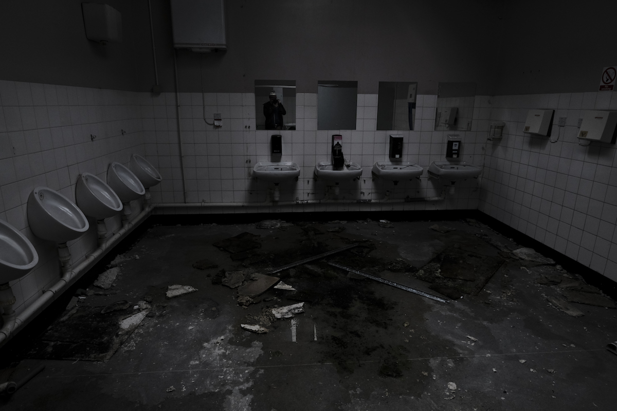 zombie apocalypse btr shand olsen rob ross wil hannah toilet bathroom