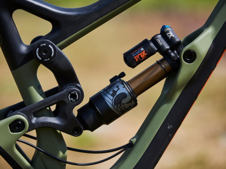 The New Saracen Ariel Is A Beefcake! Plus 2018 Range Highlights