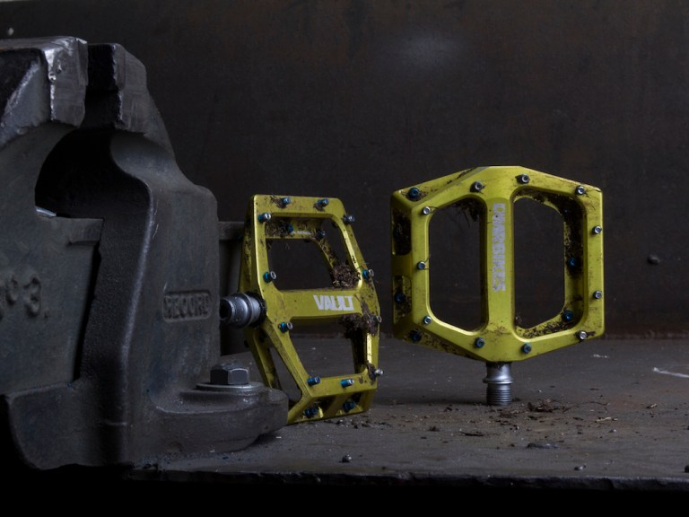 Best Grip Winner: DMR Vault Flat Pedal Review