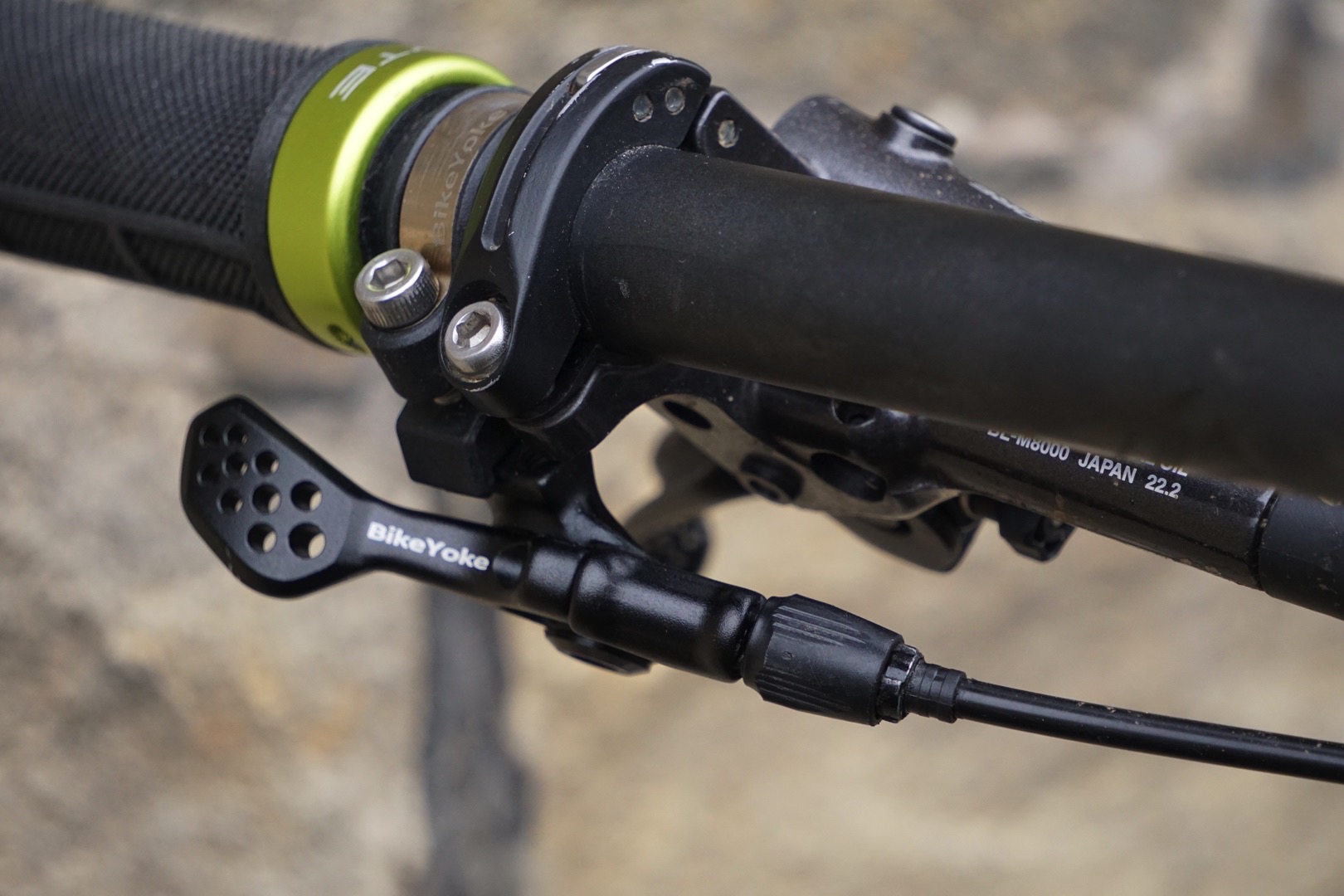 Bike Yoke Revive 160 dropper post review