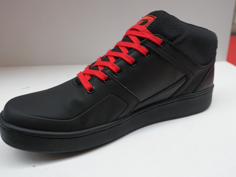 10 Flat Pedal Shoes From Eurobike