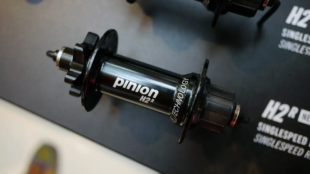 Eurobike 2017 - Pinion