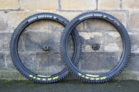 ibis 738 wheels maxxis minion wt plus 2.8 2.5in