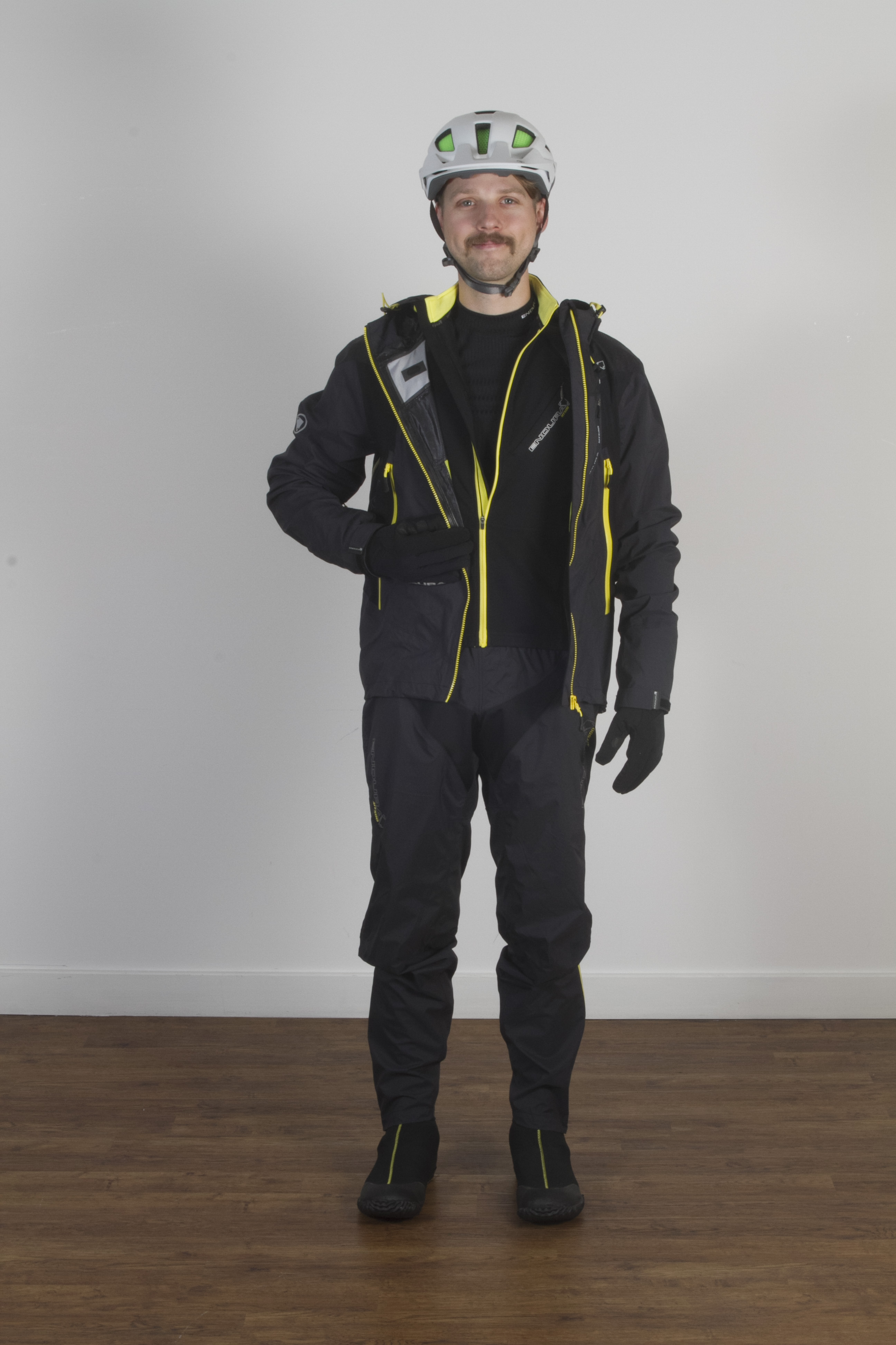 wil endura clothing waterproof jacket winter booties trousers