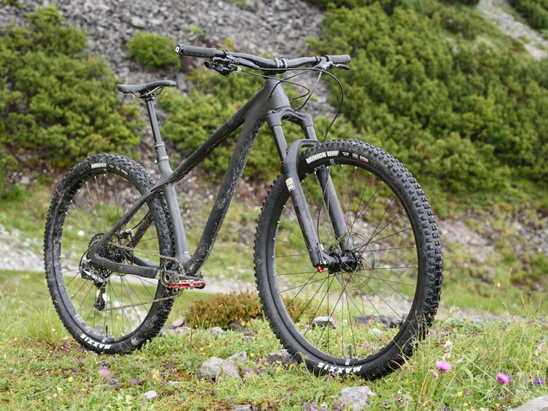 Review: Kona Honzo Carbon Trail DL