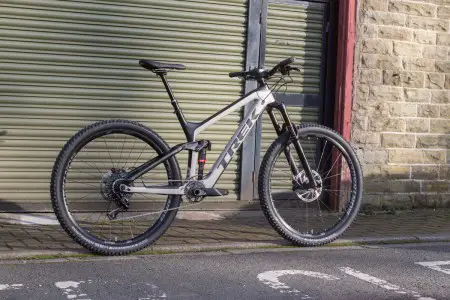 trek slash 9.7