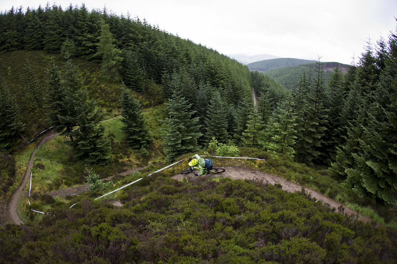 Tweedlove Enduro: Whyte team rider racing