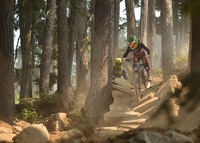 Meekboyz: Downhill Bikes For Kids, But With Grown Up Shocks