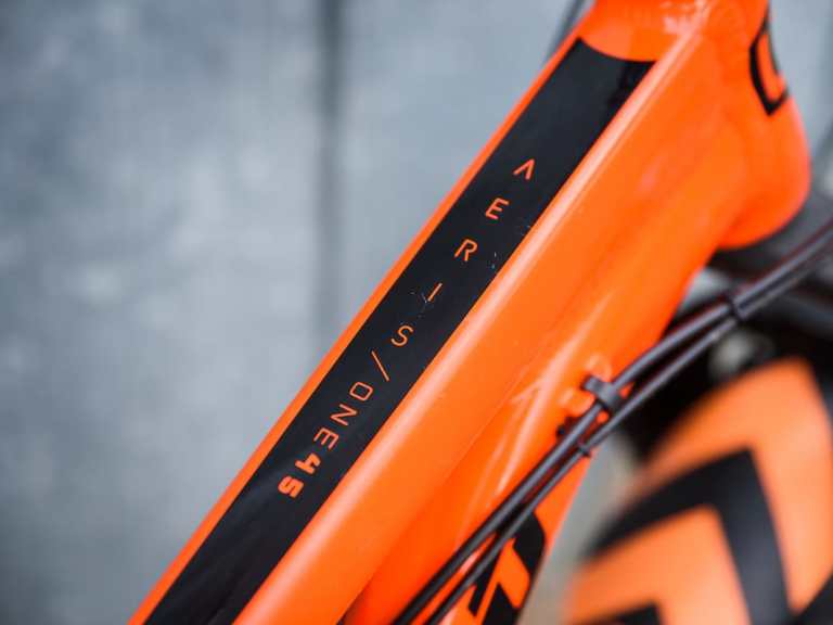 First Look: Bird’s 2nd Generation Aeris Is A Big Travel Monster That Is Shipped Directly To Your Door