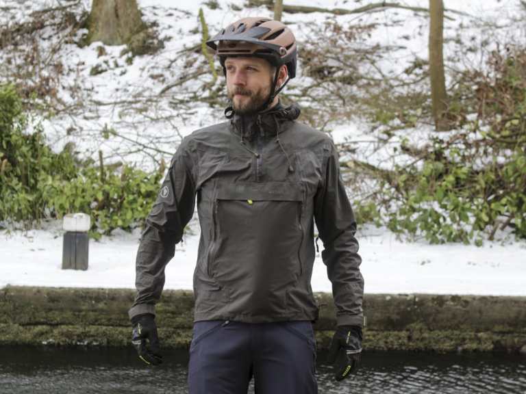 Review: Endura adds a new ‘Pullover’ option of its popular MT500 Waterproof Jacket – but is it more comfortable?