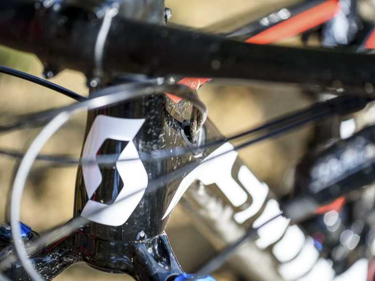 Scott Sports Warns Scam Sites: We Will Sue You