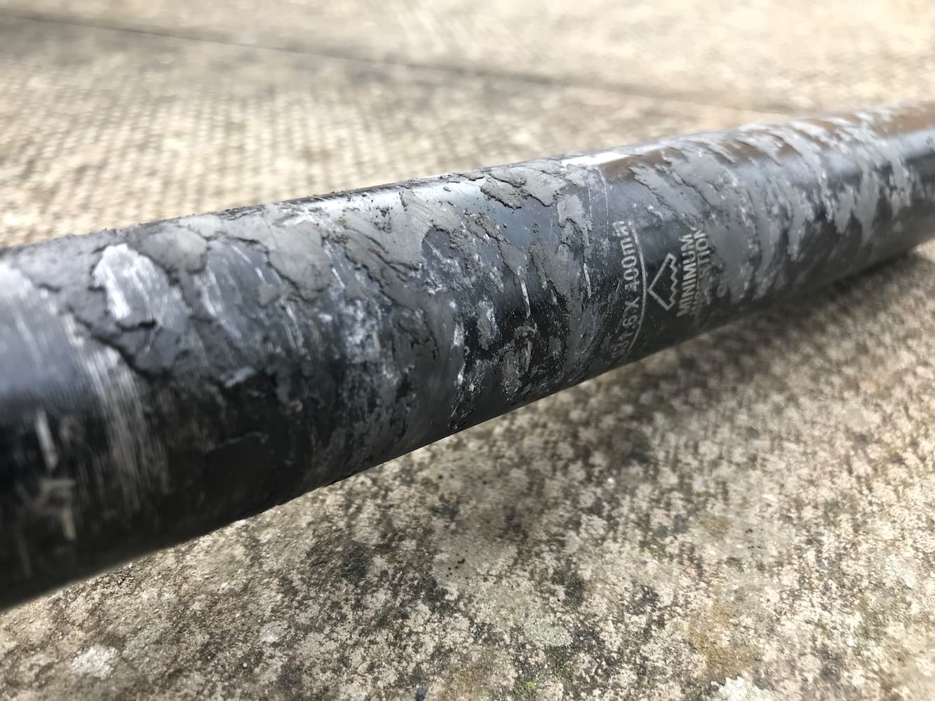 carbon seatpost damage 