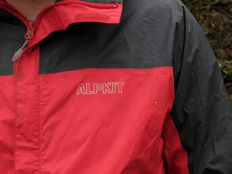 Review: Alpkit Argonaut – Cheap Enough To Buy Several Of For When You Crash