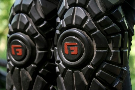 g-form knee pad