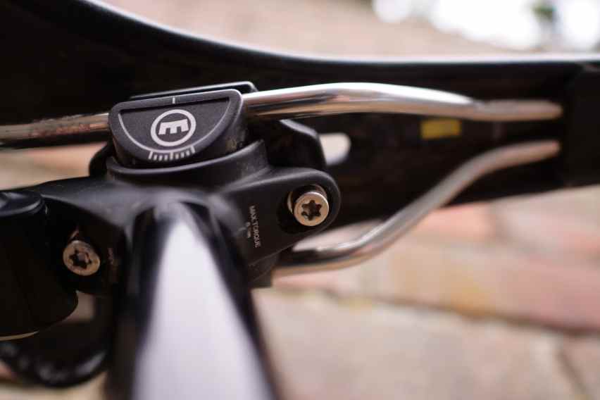 magura vyron dropper post wireless electronic