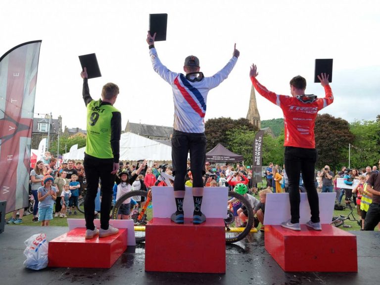 Victorious Underdogs – Number 2 Plates Rule Tweedlove’s British Champs