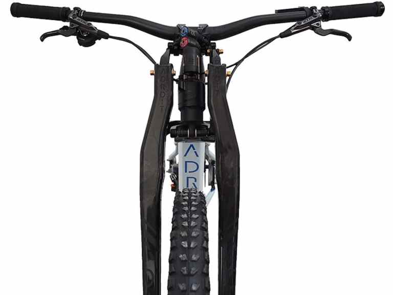 Adroit’s Linkage Fork Takes Inspiration From the Girvin Vector