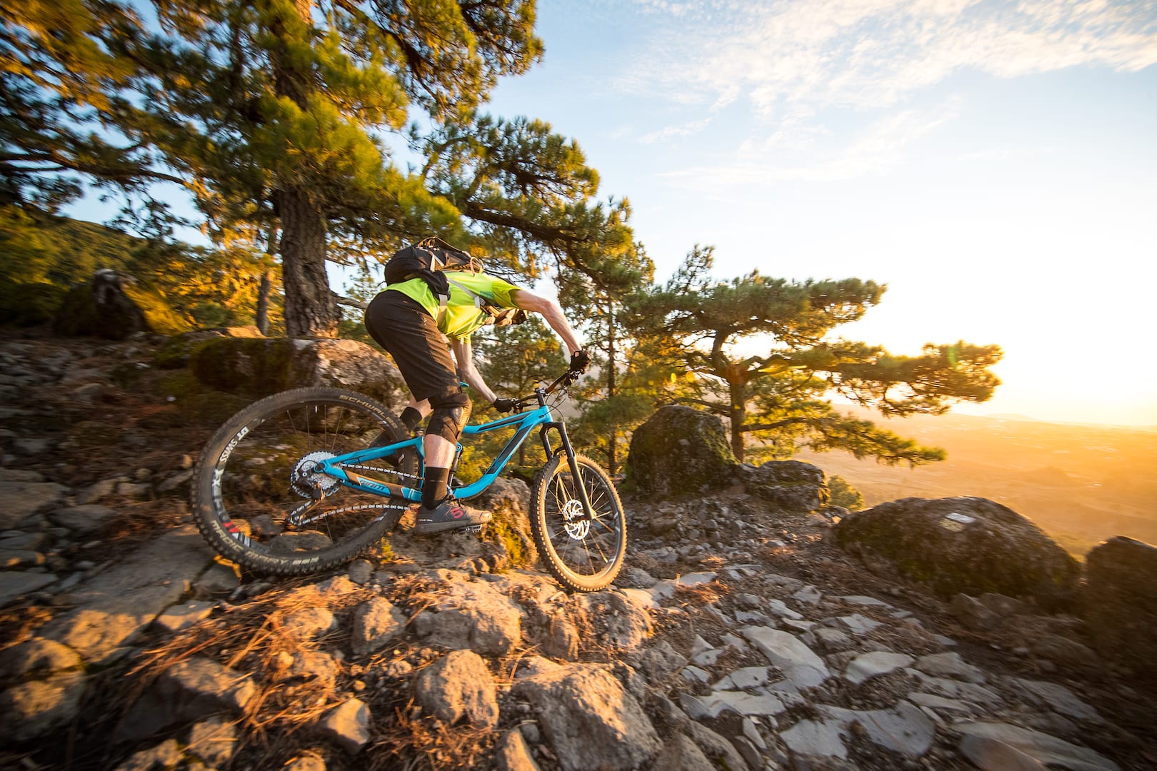 DT Swiss has a new fork! Introducing the 130-160mm travel F 535 ONE