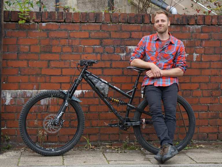 Bike Check: Richard Baybutt’s Murdered Out Longshot Cotic Rocket