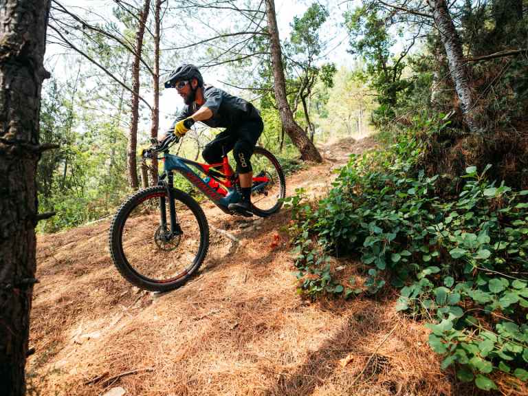 First Ride Review: The new generation Specialized Turbo Levo