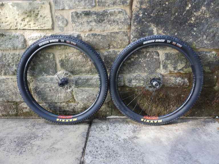 Review: Stan’s Podium SRD Wheelset Weighs Less Than 1300g