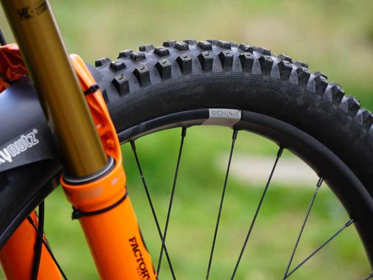 Review: Crank Brothers reinvents the wheelset with Synthesis