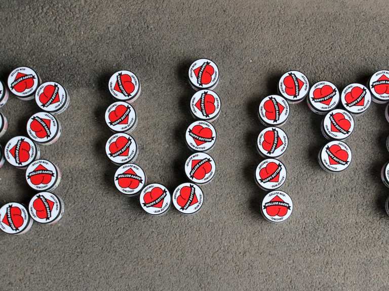 Subscribe to Singletrack World today and butter your bum for free